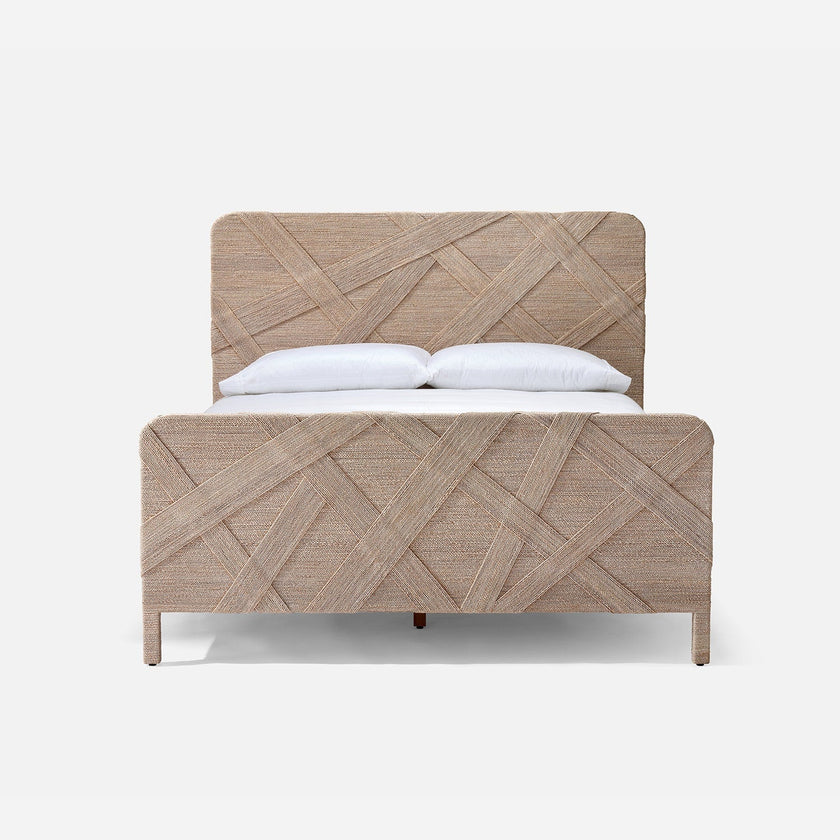 Jayceon Lampakanay Bed