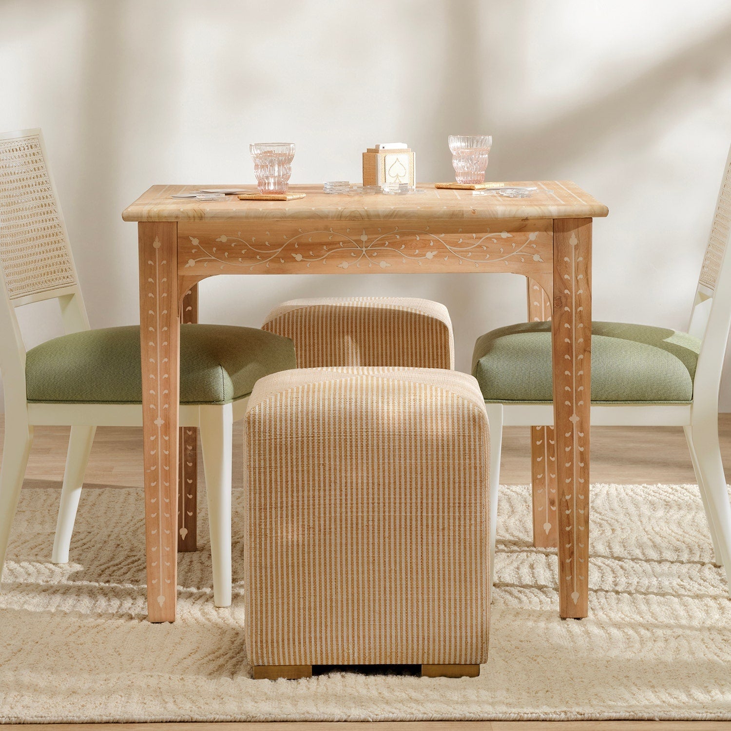 Tamsin Game Table