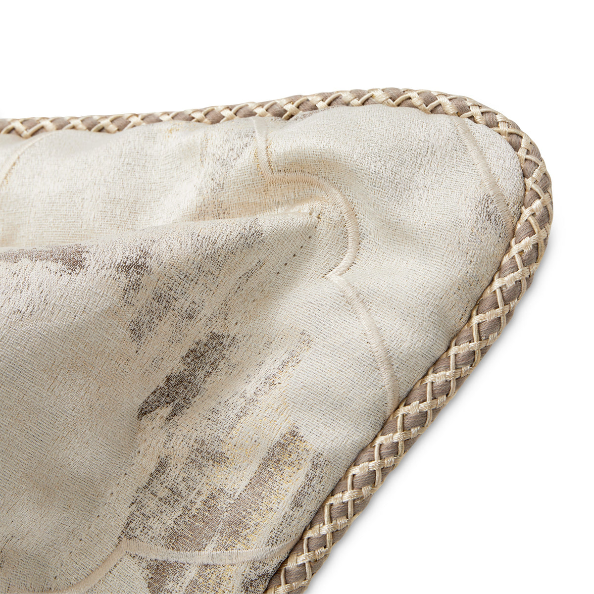 Michael Amini Glennridge Comforter Set - Frost