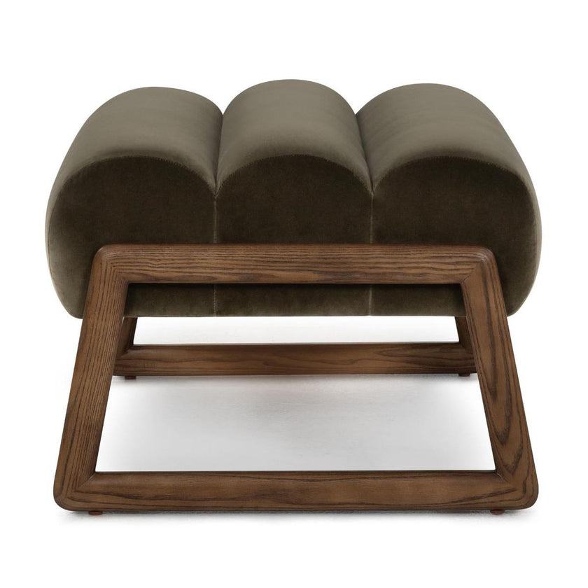 Interlude Milo Ottoman