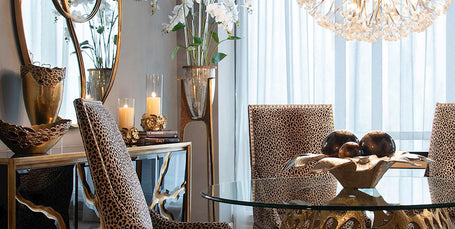 John Richard A Set Of Three Decorative Lacero Balls