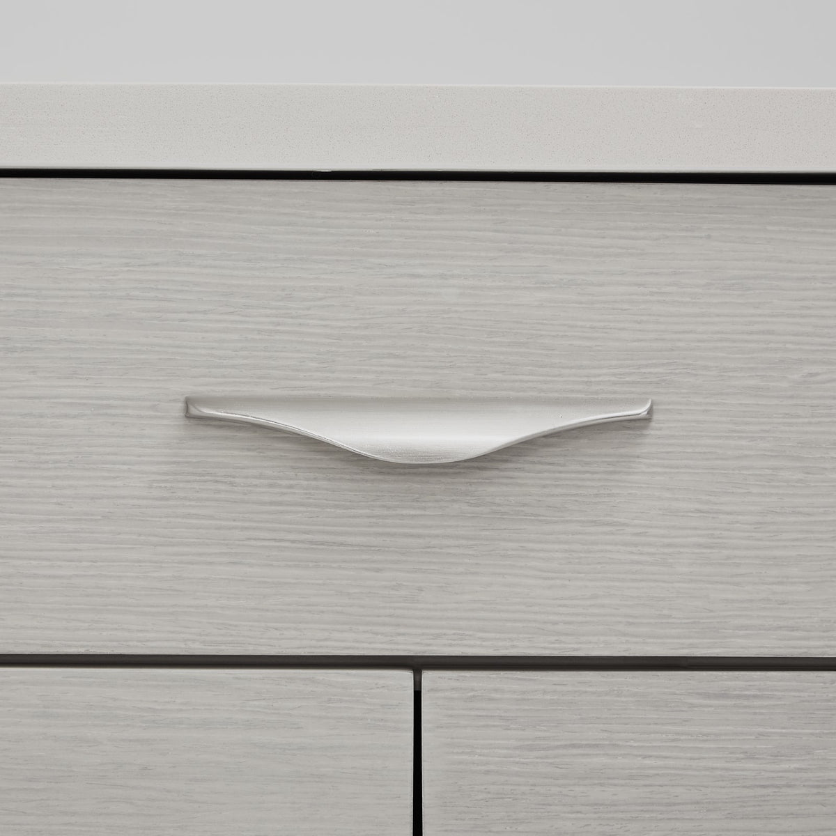 Michael Amini Eclipse Sideboard with Mirror - Moonlight