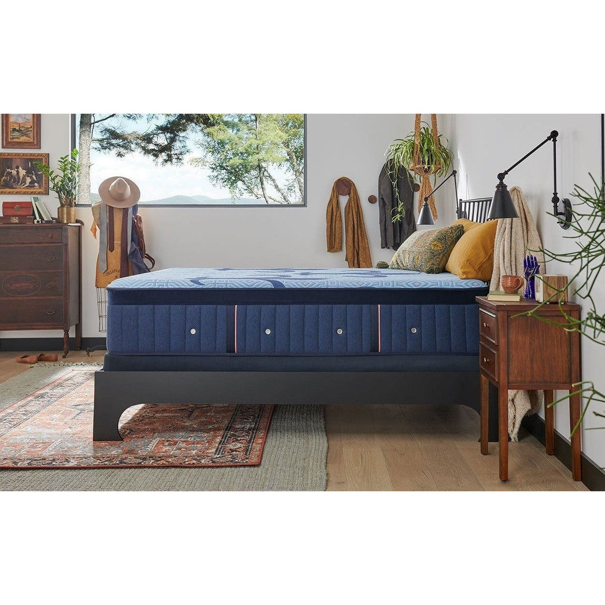 Stearn & Foster Lux Hybrid Mattress