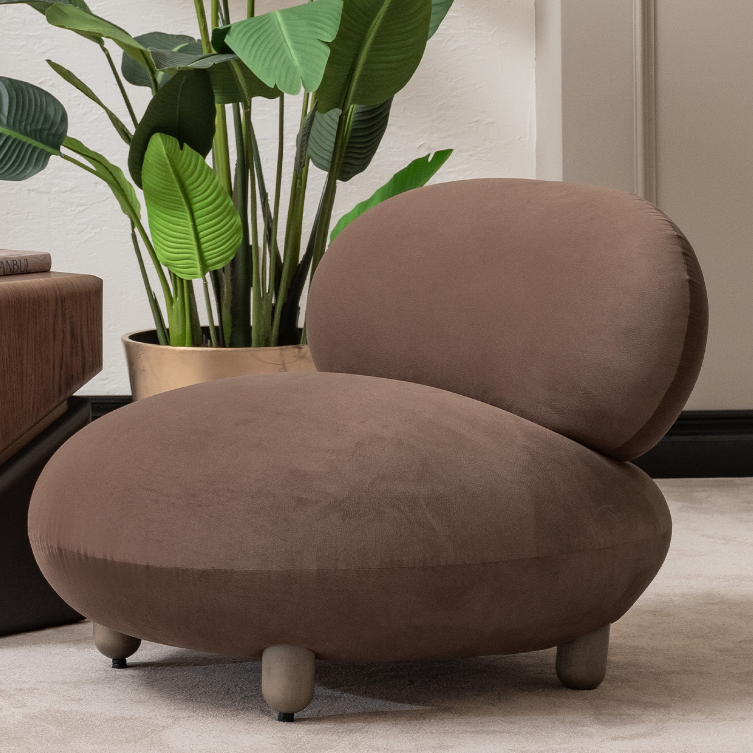 Michael Amini Bristol Point Accent Chair - Fawn/Saddle Brown