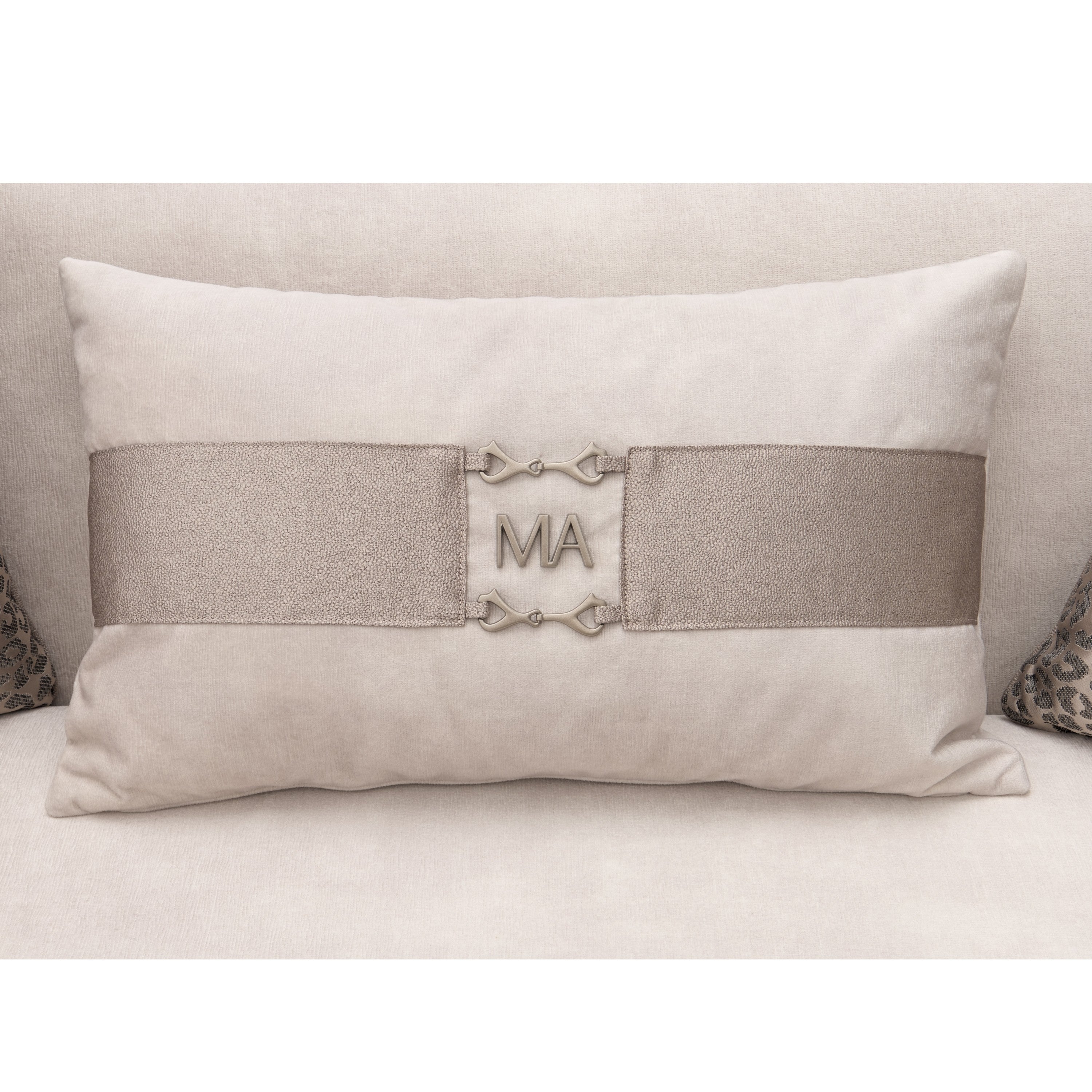 Michael Amini Mod Dream Standard Sofa - Rich Champagne