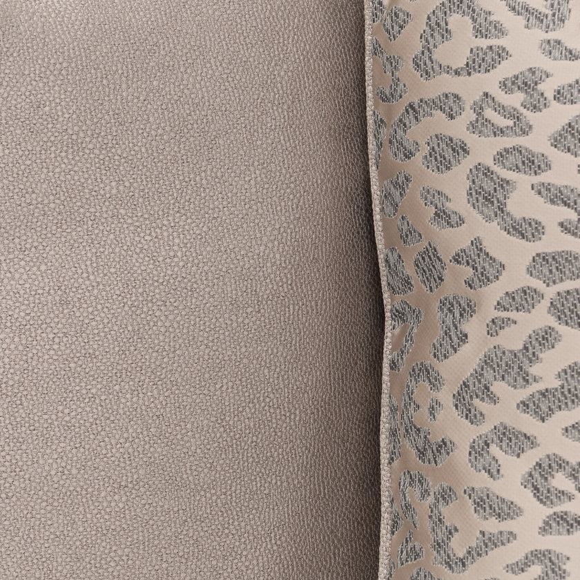 Michael Amini Mod Dream Standard Sofa - Rich Champagne
