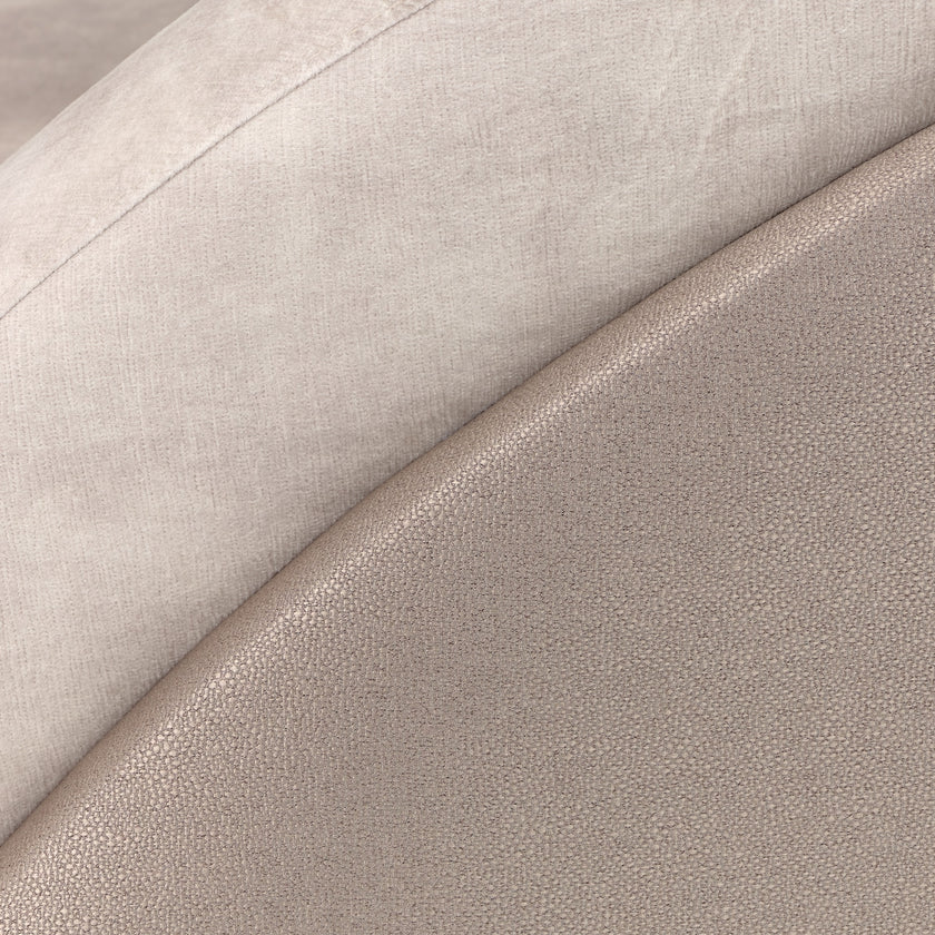 Michael Amini Mod Dream Standard Sofa - Rich Champagne