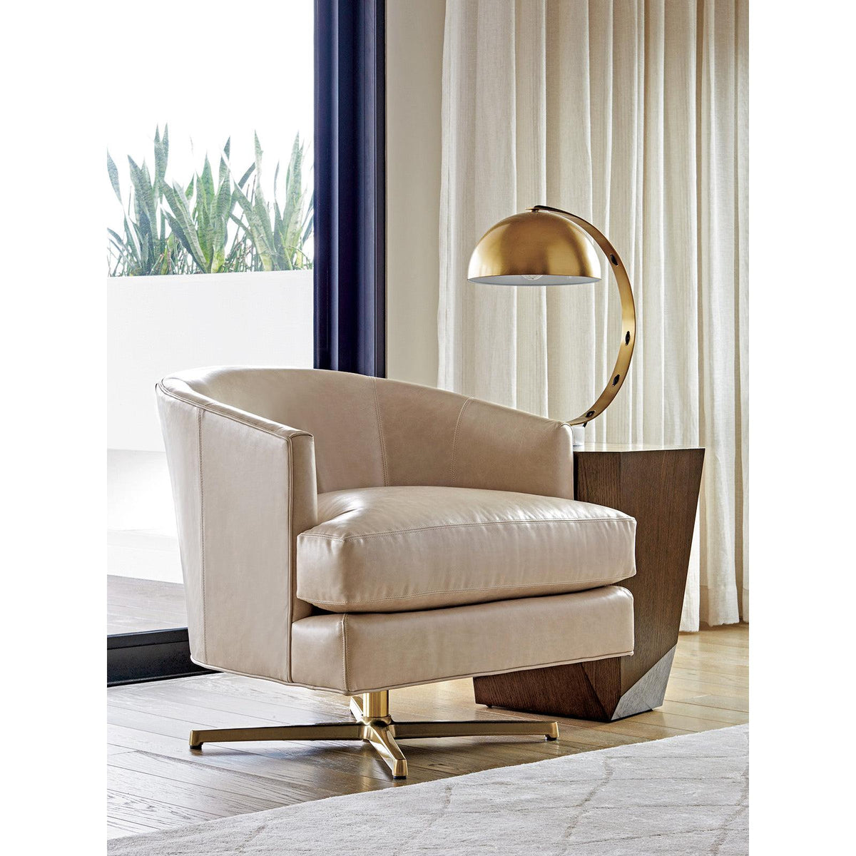 Lexington Leather Graves Leather Swivel Chair