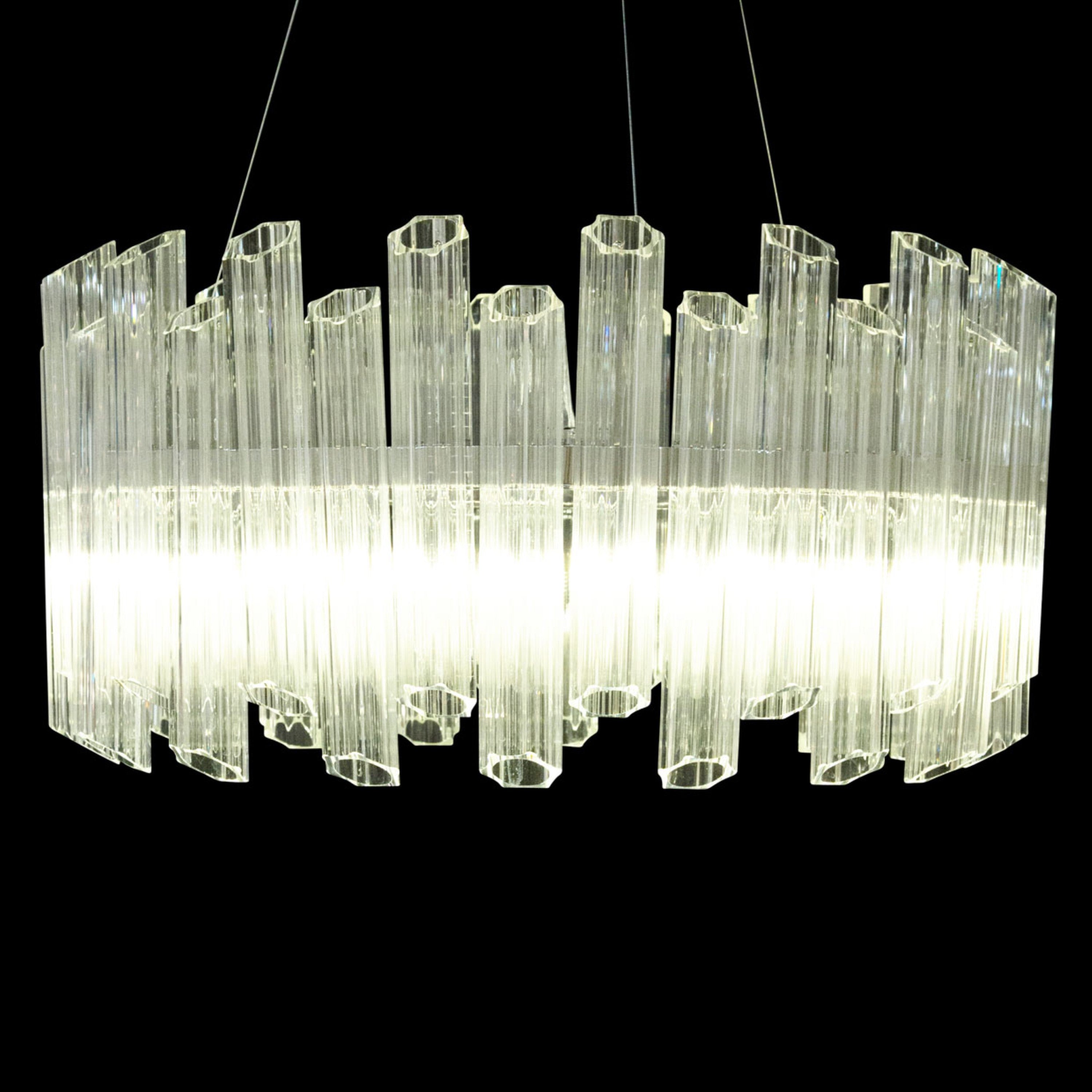 Michael Amini Octavious 8-Light Modern Crystal Chandelier - Clear
