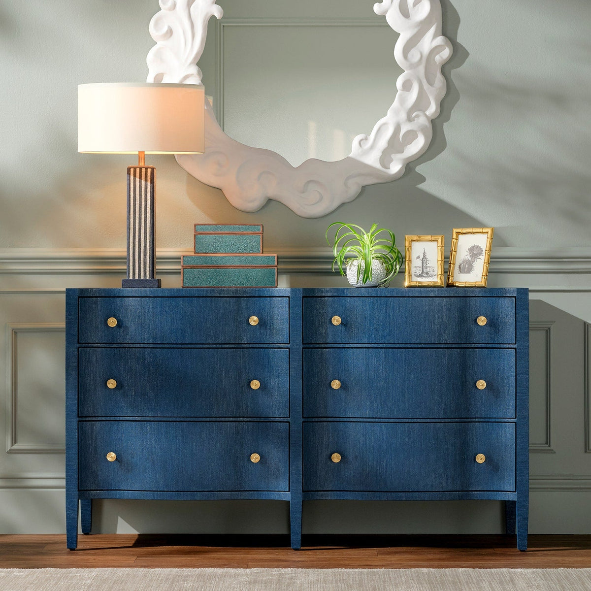 Dorthea Resin Mirror