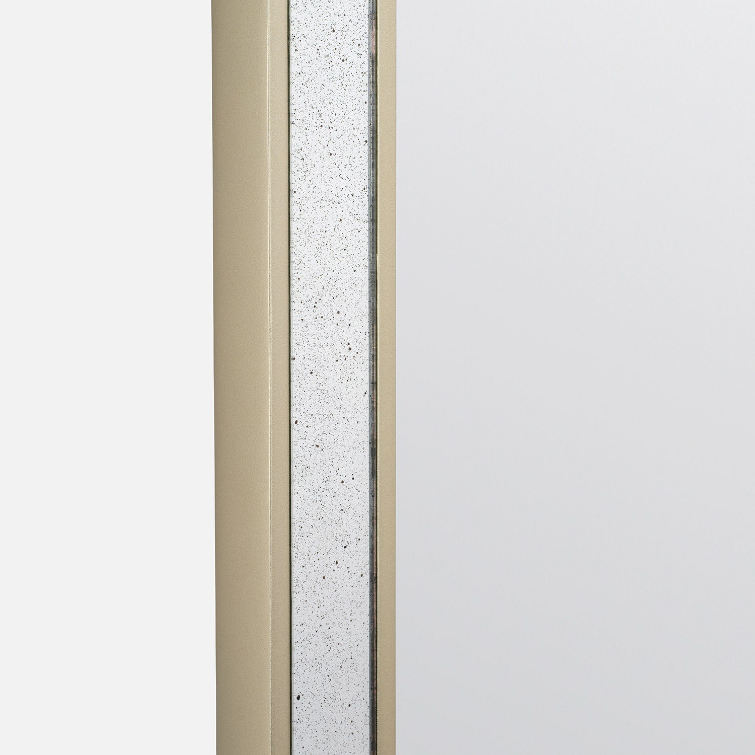 Norma Mirror