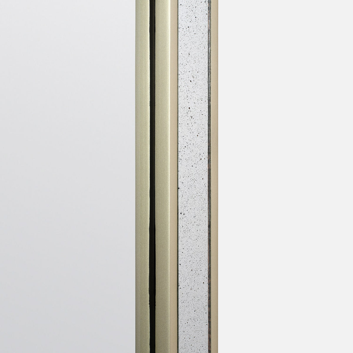 Norma Mirror