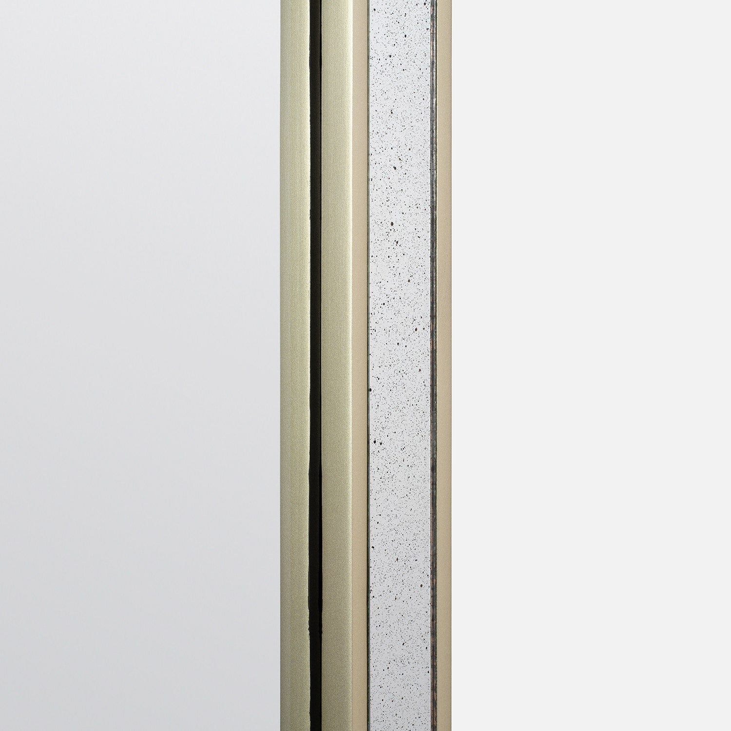 Norma Mirror