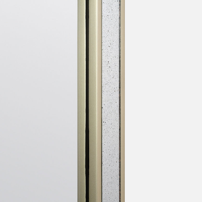 Norma Mirror