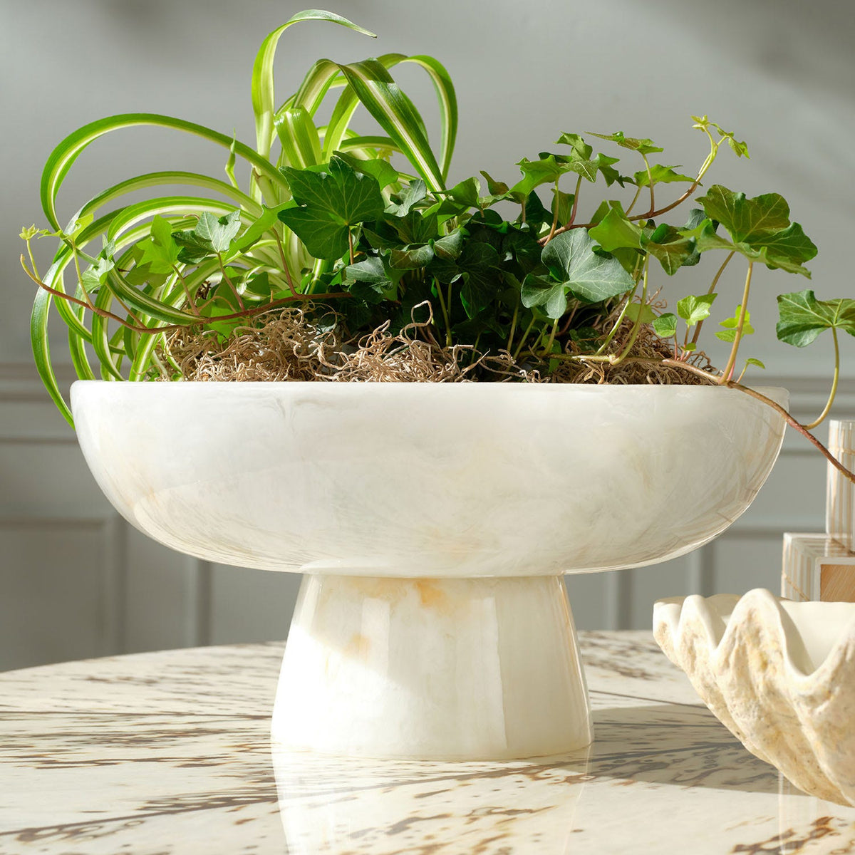 Menzel Resin Bowl