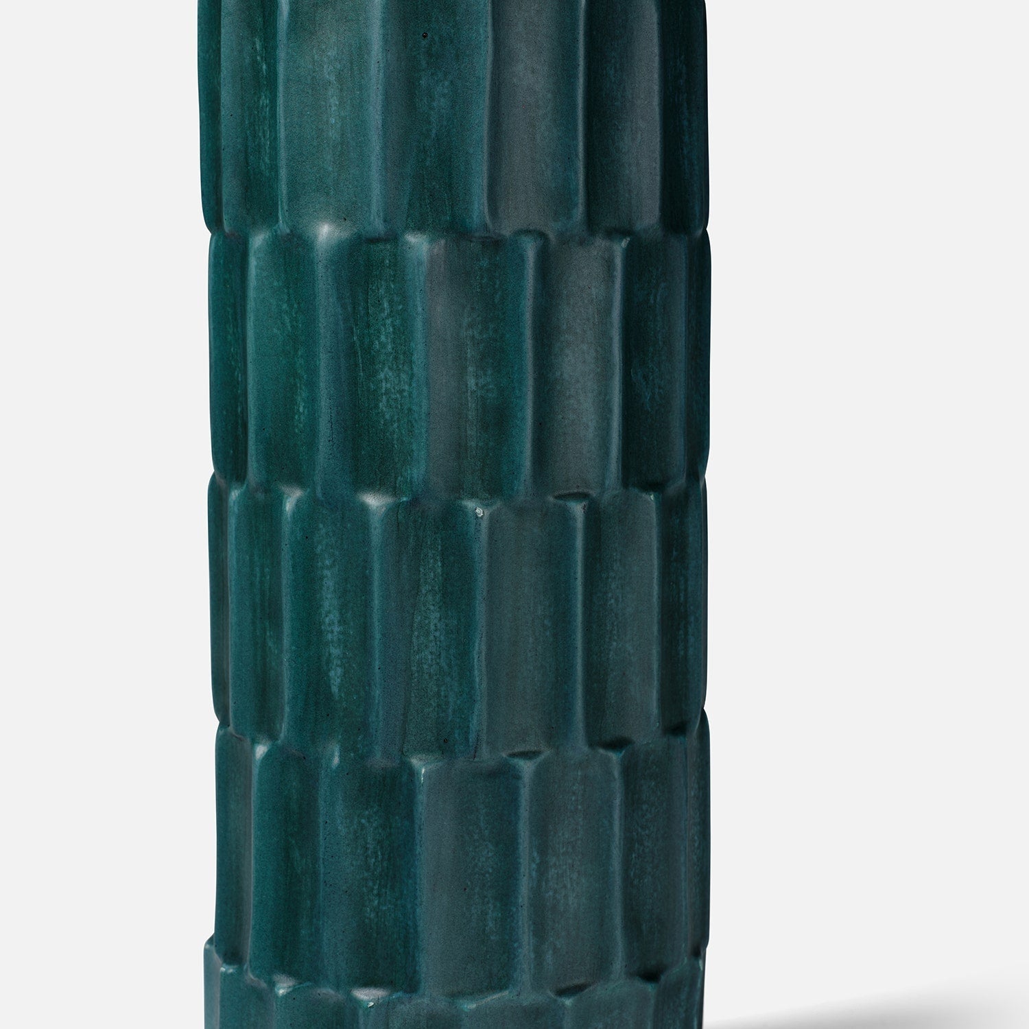 Petros Resin Vase - Multiple of 2