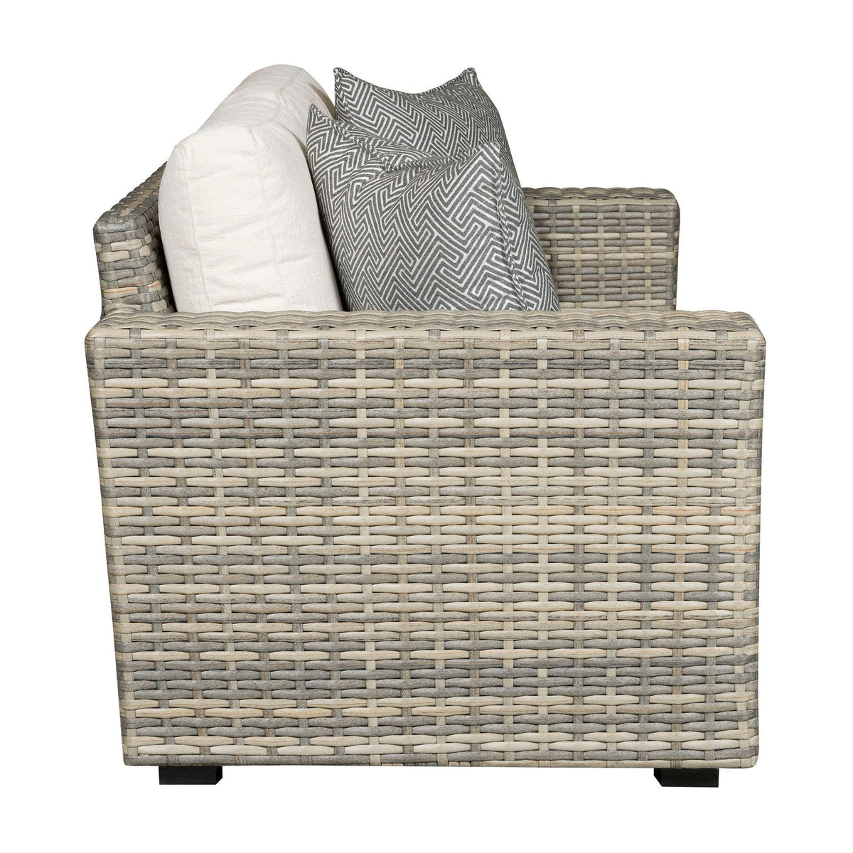 Vanguard Montclair Outdoor Mid Sofa