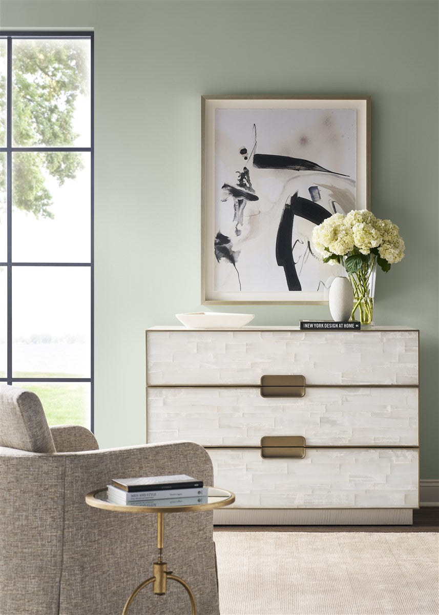 Vanguard Splendor Selenite Chest