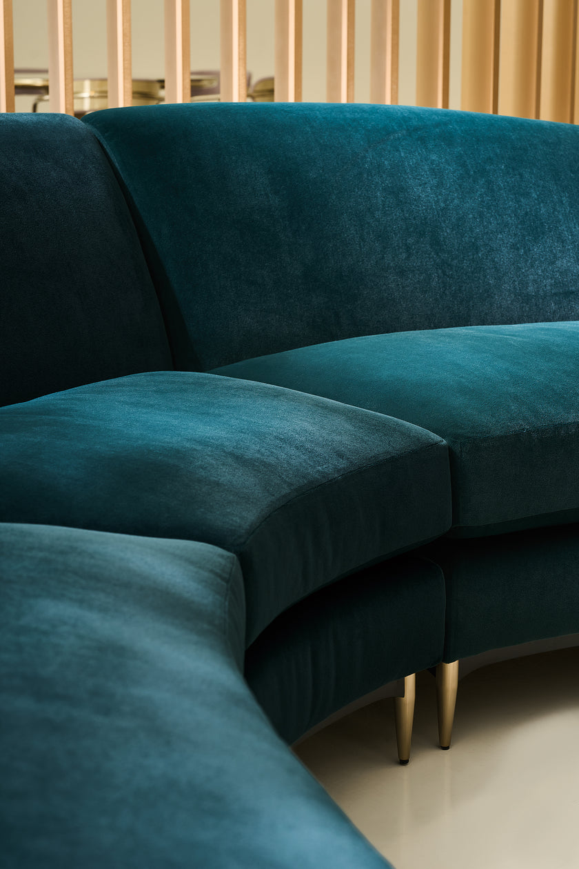 Caracole Upholstery Three'S Company Wedge