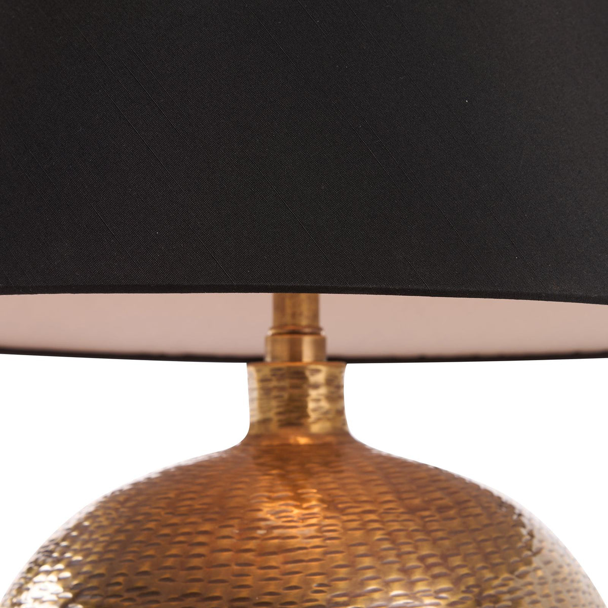 Wildwood Victorio Black Table Lamp