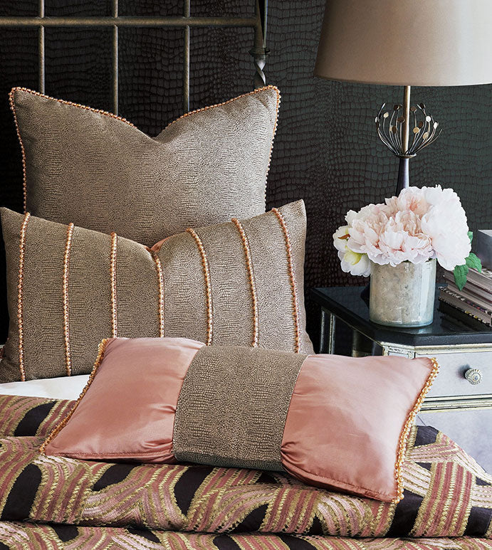 Eastern Accents Arwen Bow Decorative Pillow
