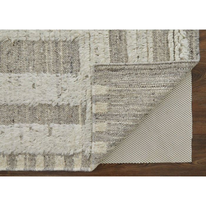 Feizy Ashby 8909F Transitional Geometric Rug in Gray/Ivory