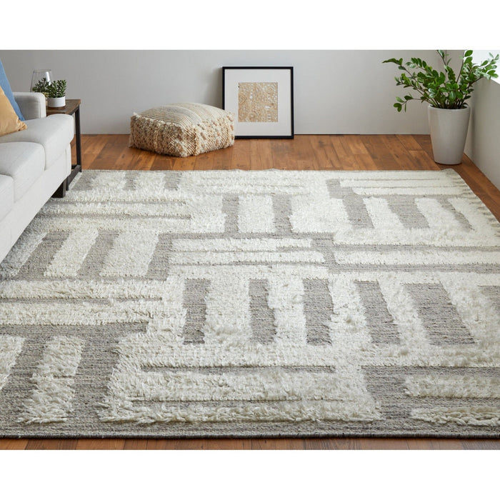 Feizy Ashby 8909F Transitional Geometric Rug in Gray/Ivory