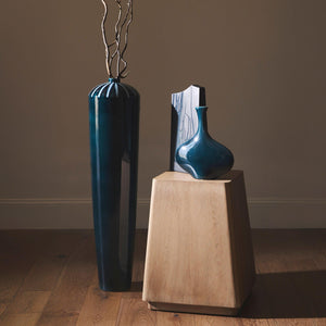 Global Views Tristan Pedestal