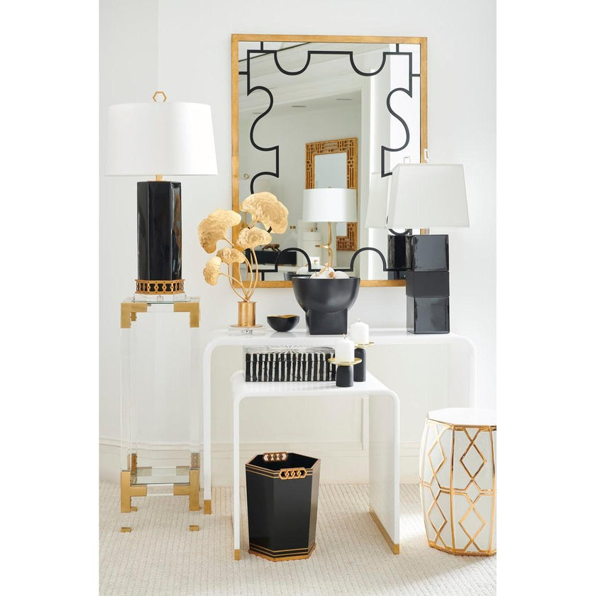 Chelsea House Clear Acrylic Pedestal