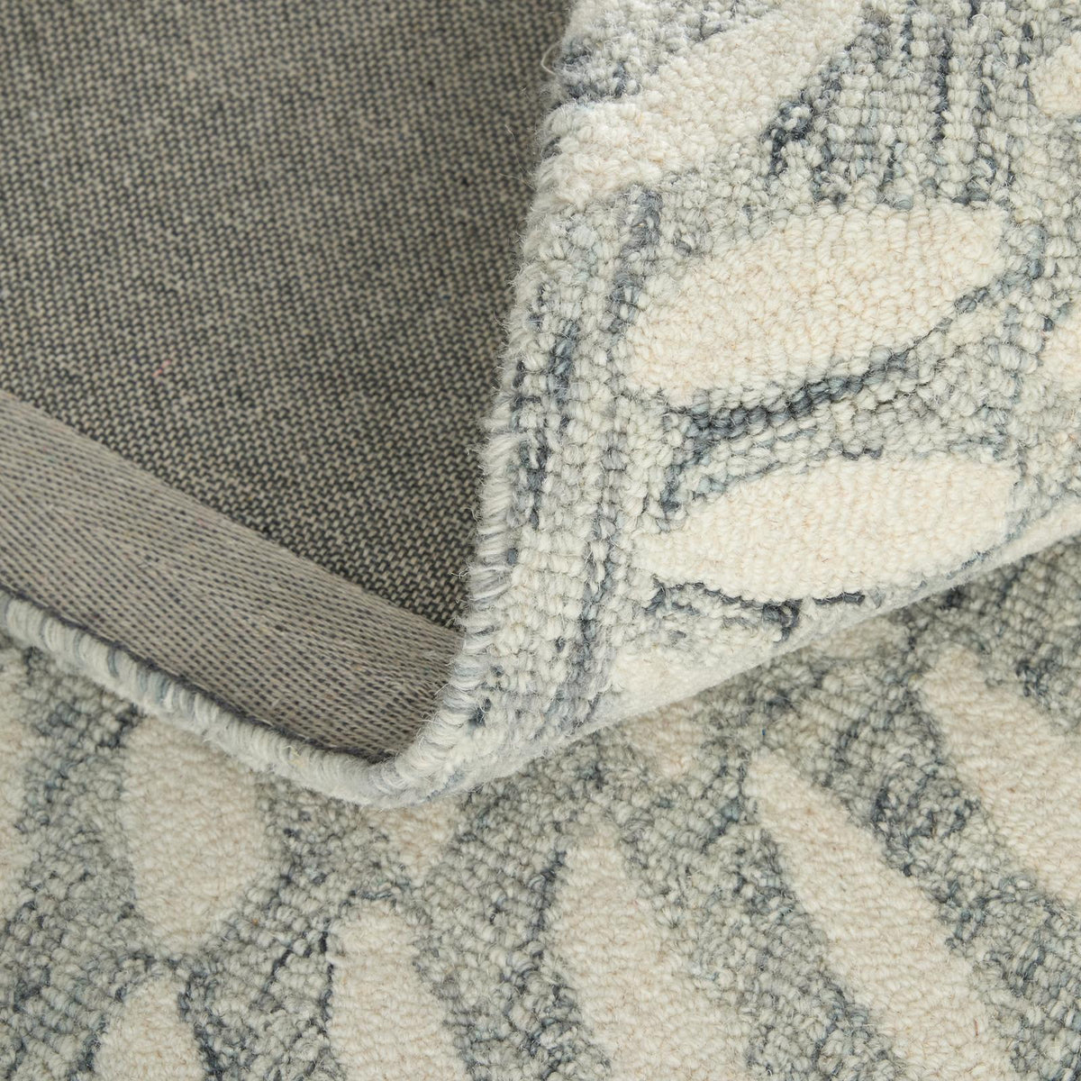 Feizy Wallace 8A38F Modern Floral & Botanical Rug in Gray/Ivory