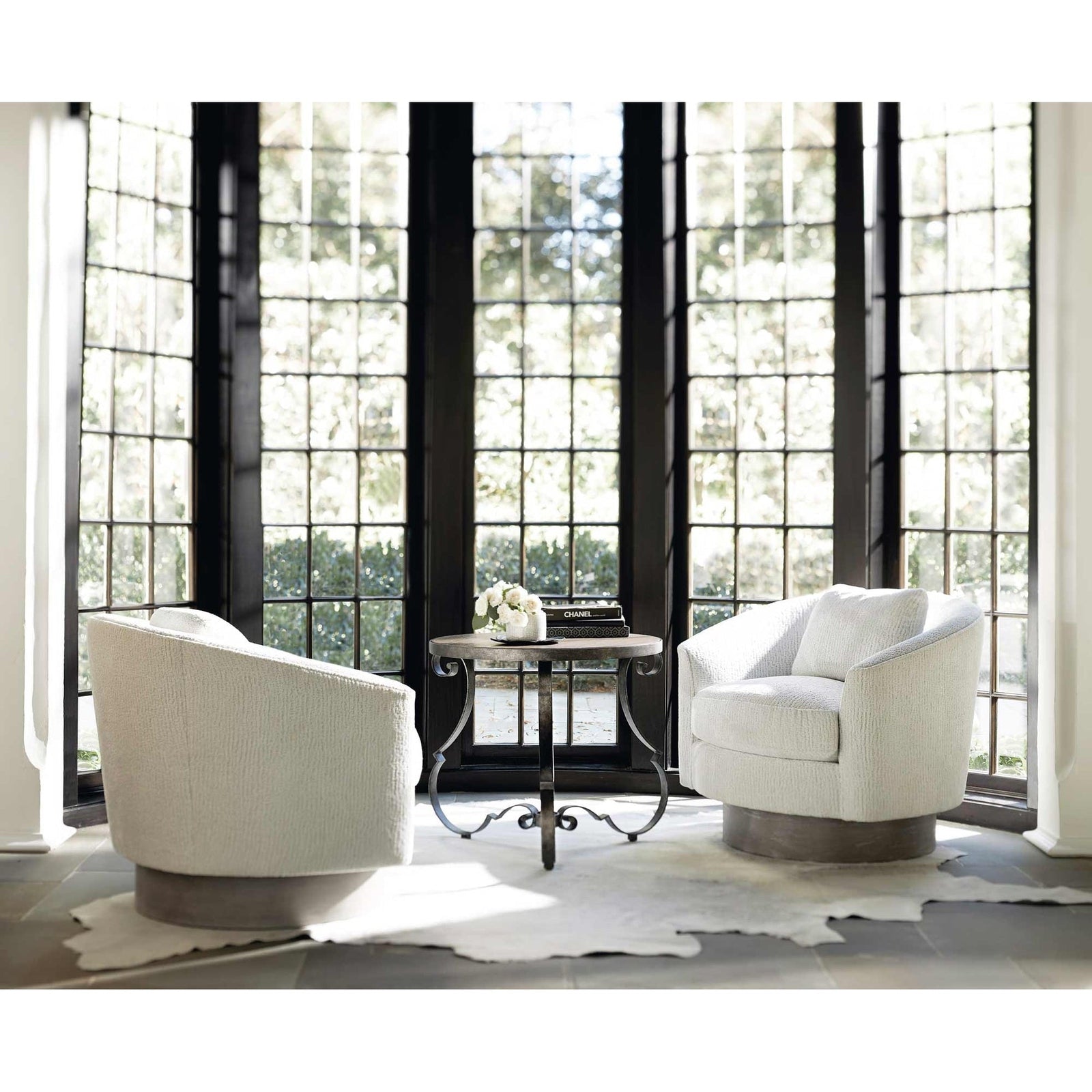 Bernhardt Villa Toscana Round Side Table