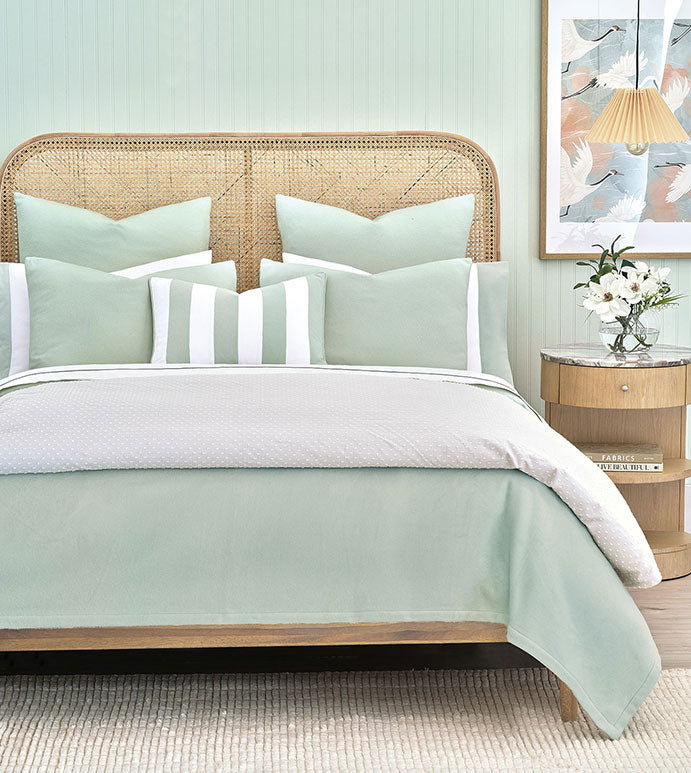 Eastern Accents Camille Flannel Blanket