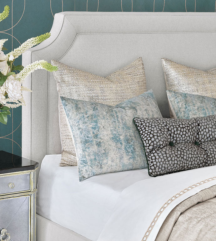 Eastern Accents Esmeralda Button-Tufted Decorative Pillow
