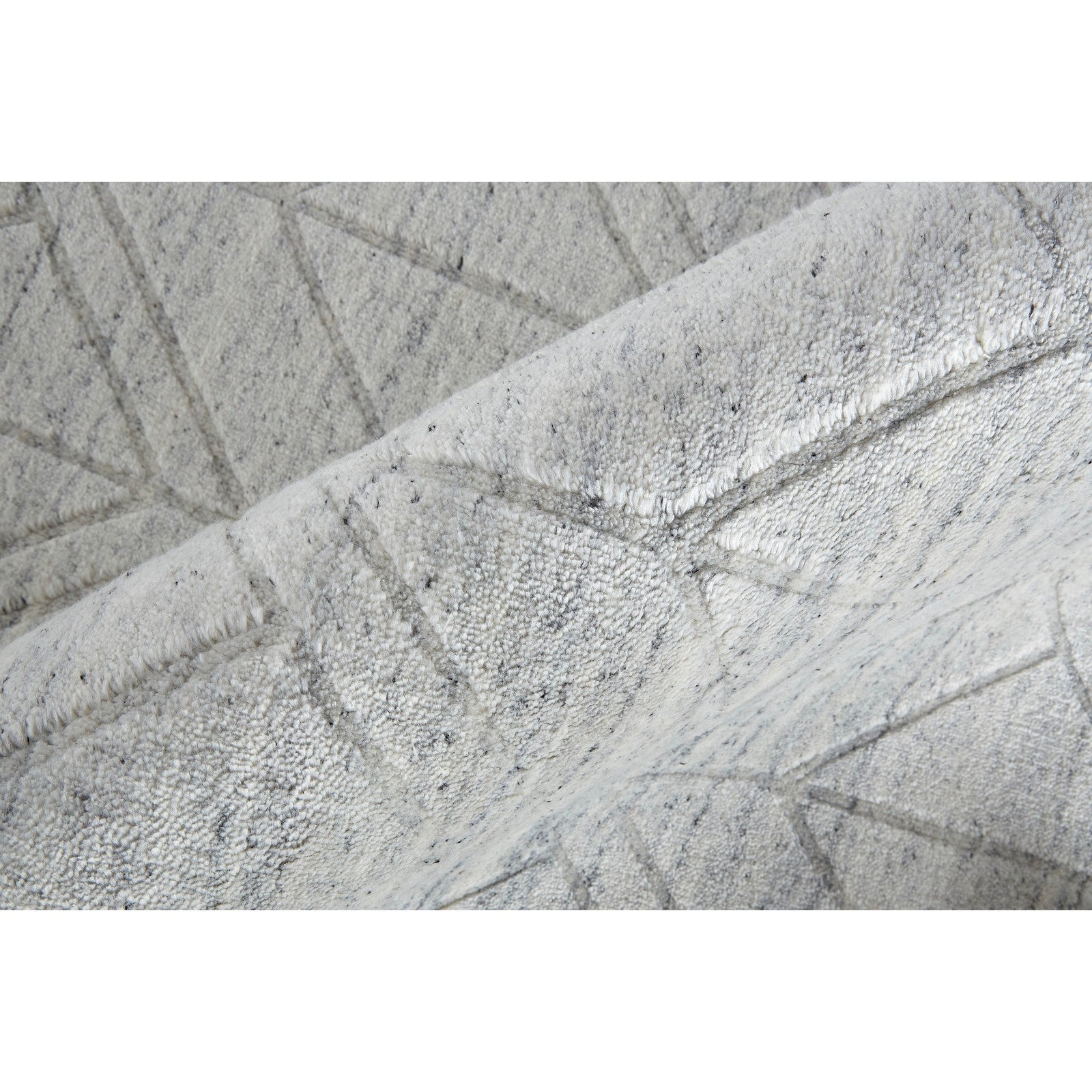 Feizy Redford 8847F Transitional Solid in White/Silver