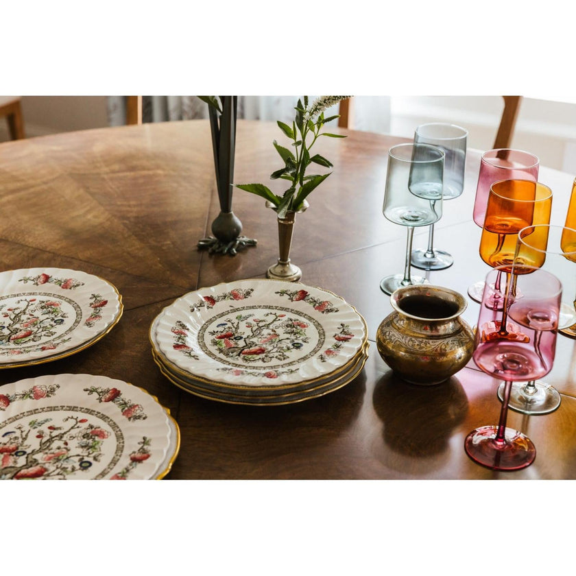Woodbridge Furniture Tulip Dining Table