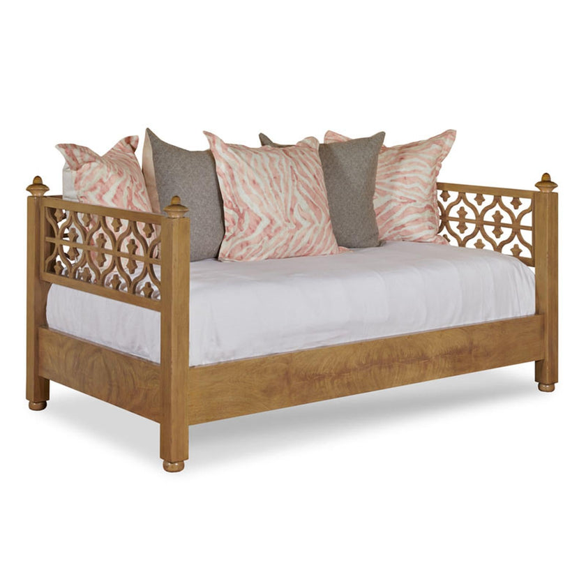Woodbridge Furniture Poppy Day Bed