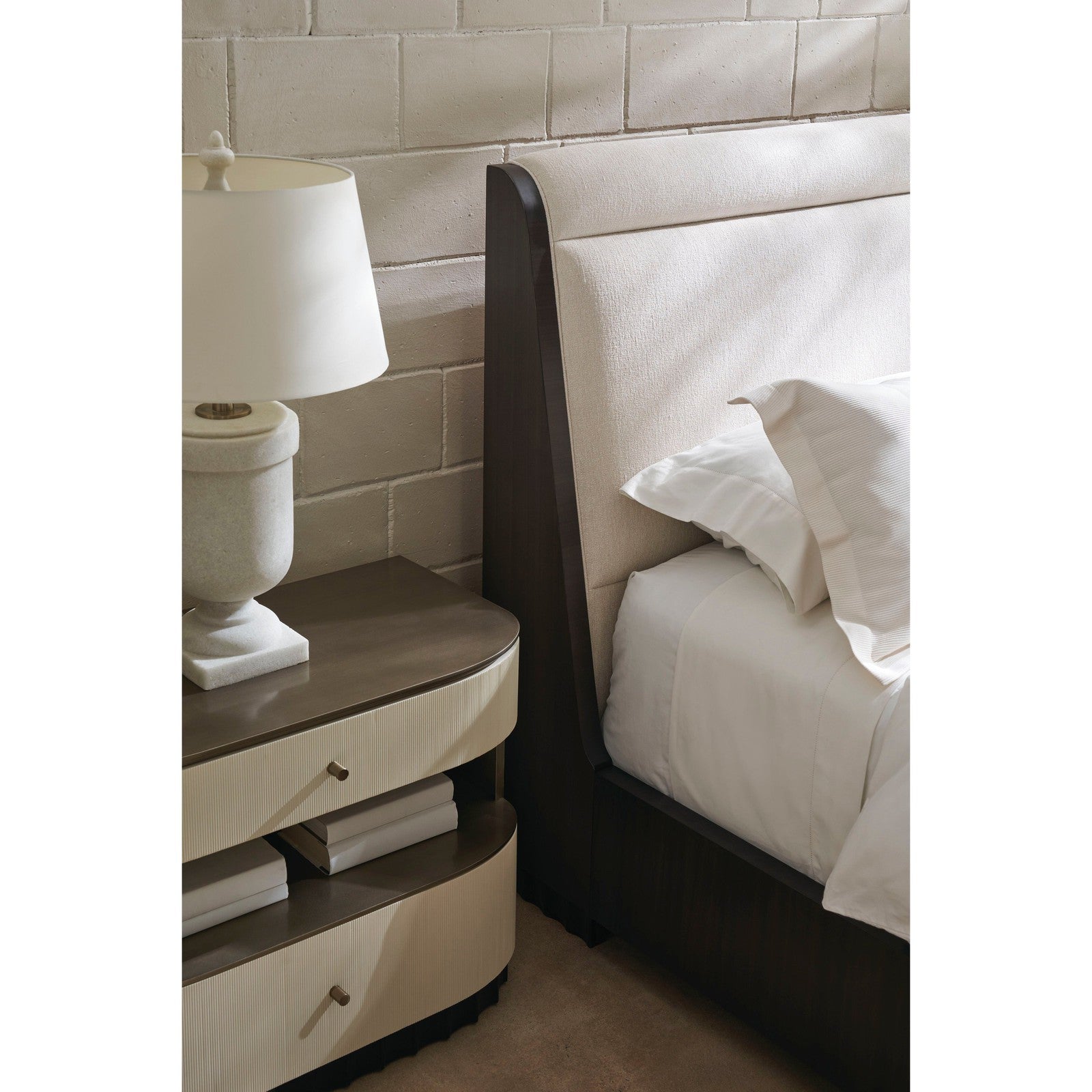 Caracole Classic Slow Wave Bed