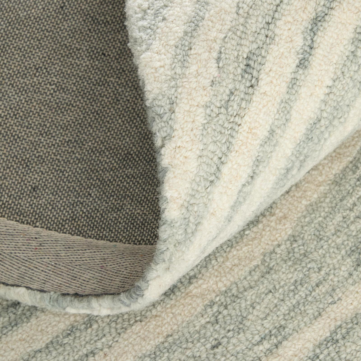 Feizy Wallace 8A41F Modern Abstract Rug in Gray/Ivory