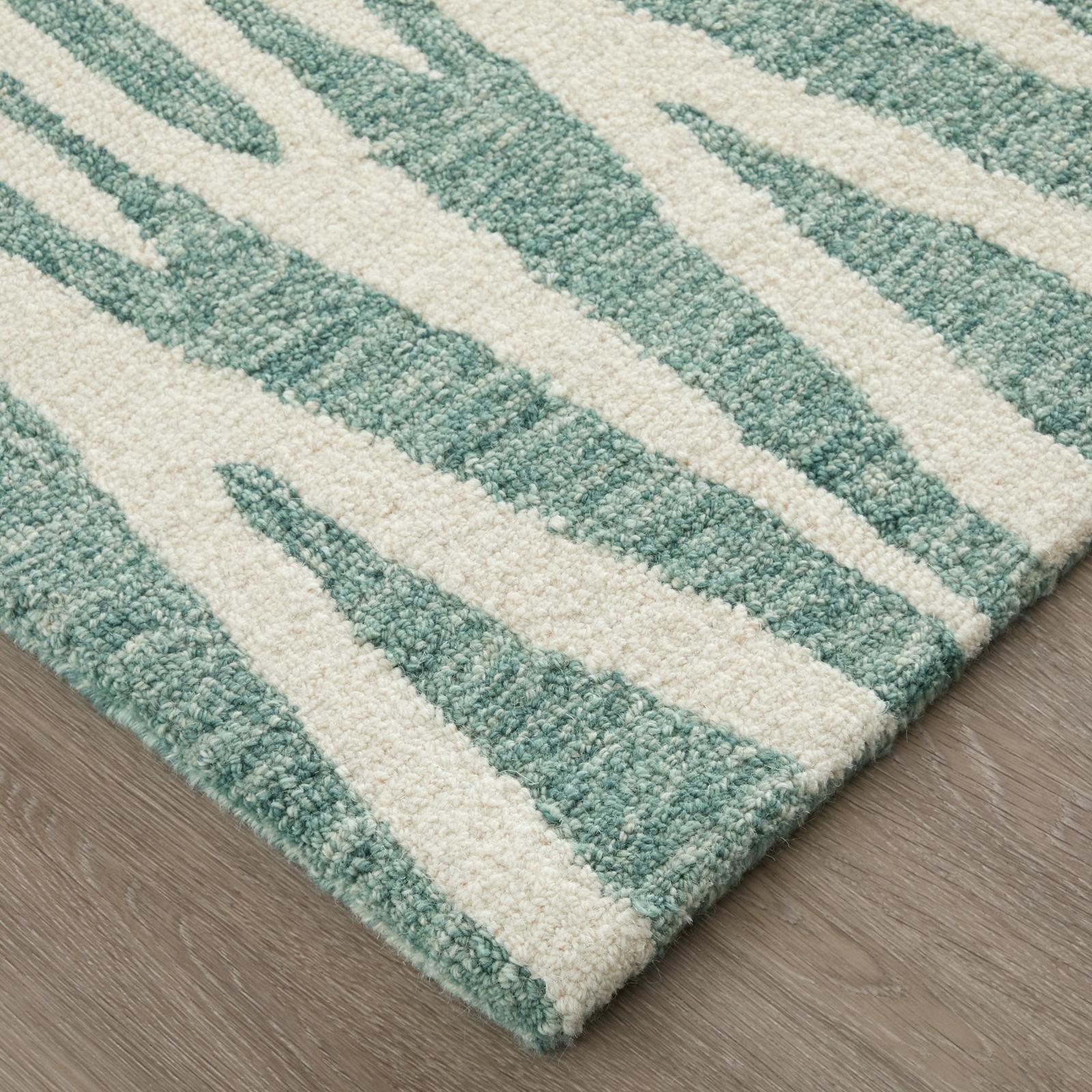Feizy Wallace 8A40F Modern Chevron Rug in Blue/White