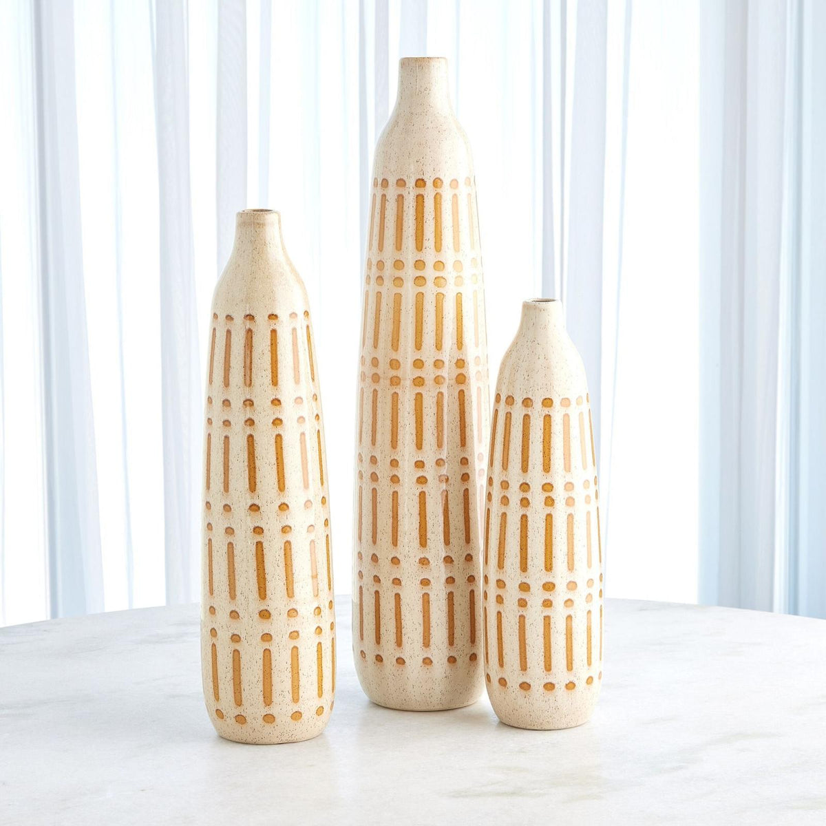 Global Views Dots and Dashes Vase