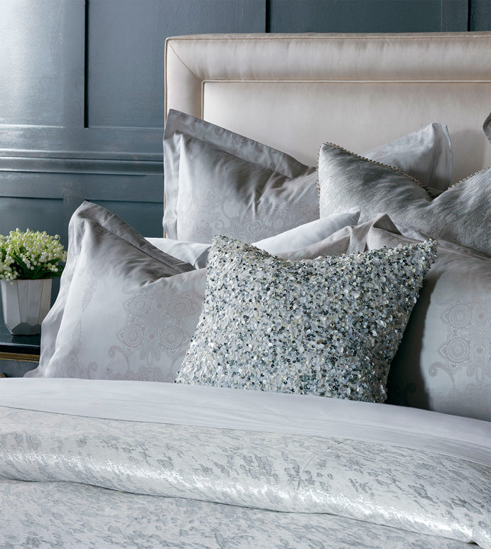 Eastern Accents Vionnet Platinum Hand-Tacked Comforter