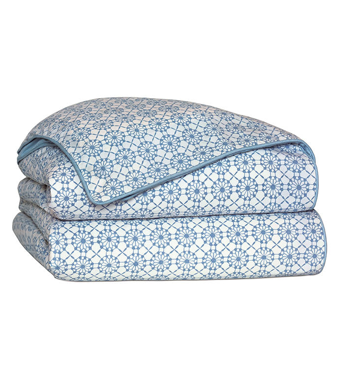Eastern Accents Penelope Hand-Tacked Comforter