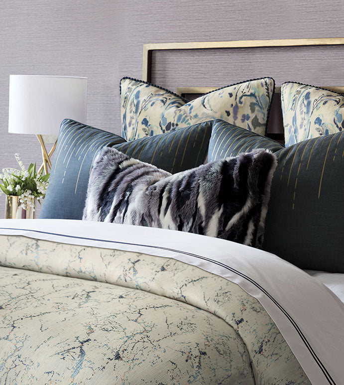 Eastern Accents Tabitha Hand-Tacked Comforter