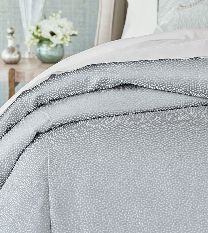 Eastern Accents Danae Metallic Polka Dots Duvet Cover