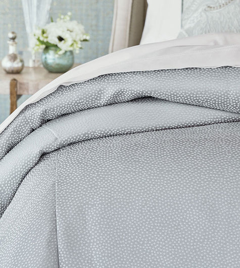 Eastern Accents Danae Metallic Polka Dots Duvet Cover