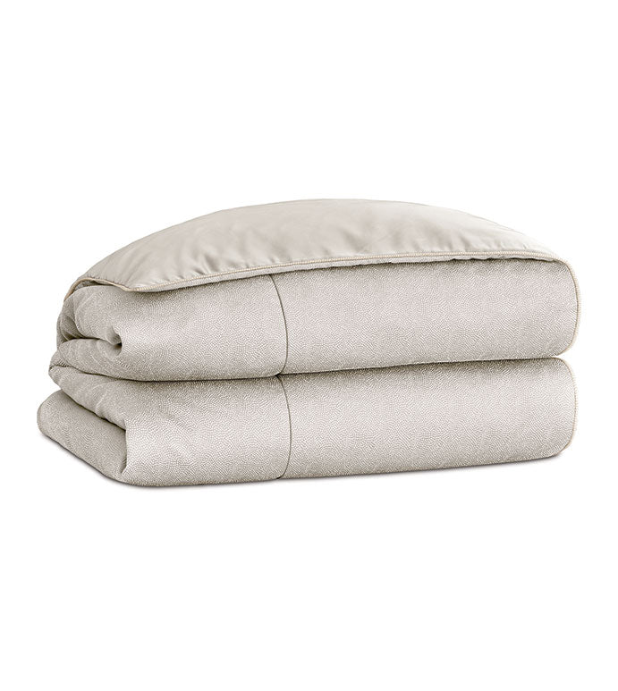 Eastern Accents Romilly Dotted Tacked Comforter