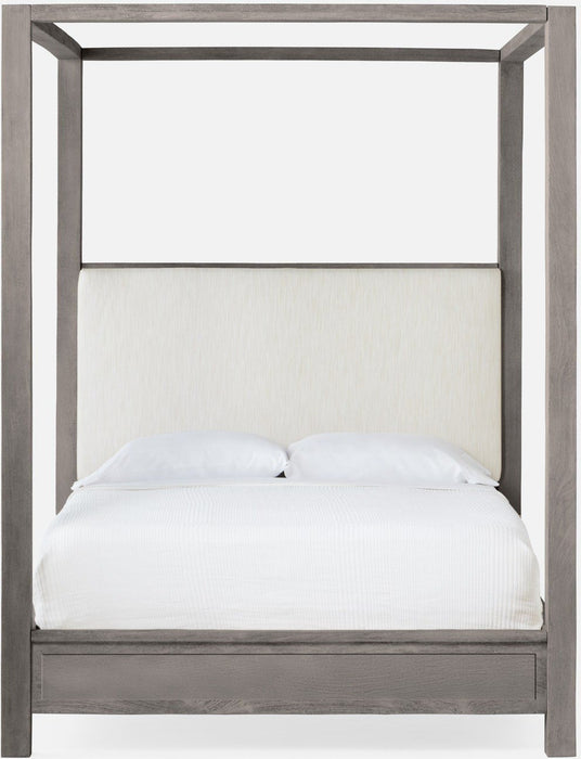 Allesandro Canopy Bed