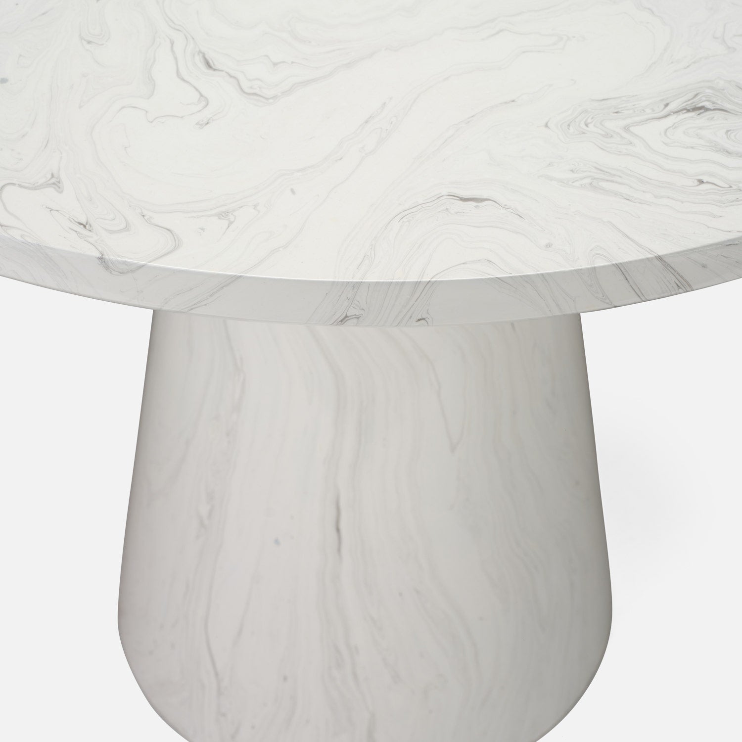 Giovanni Dining Table