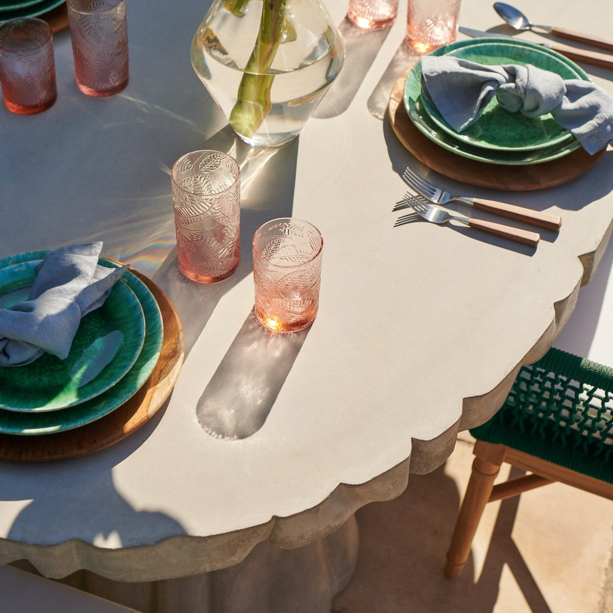 Grady Oval Scalloped Dining Table