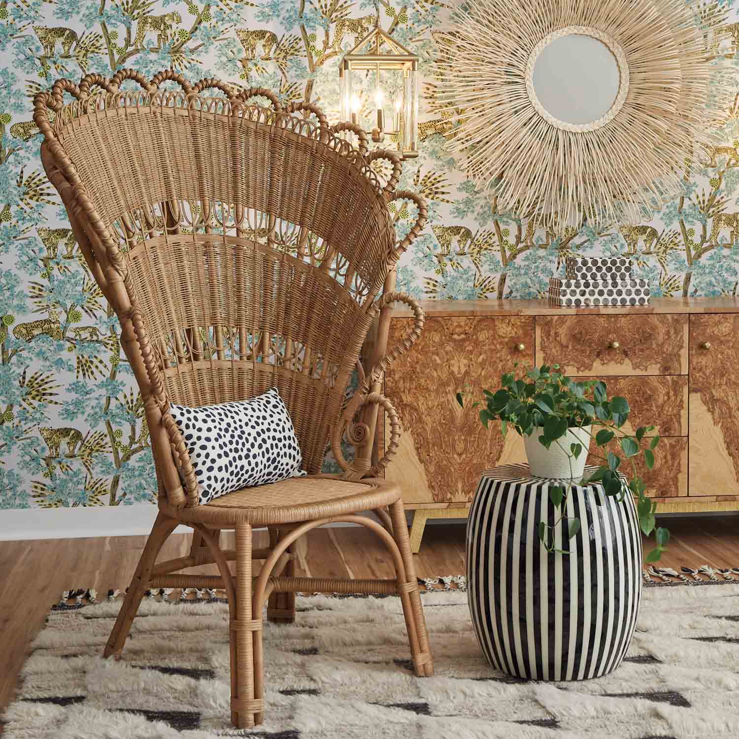 Gretel Lounge Chair